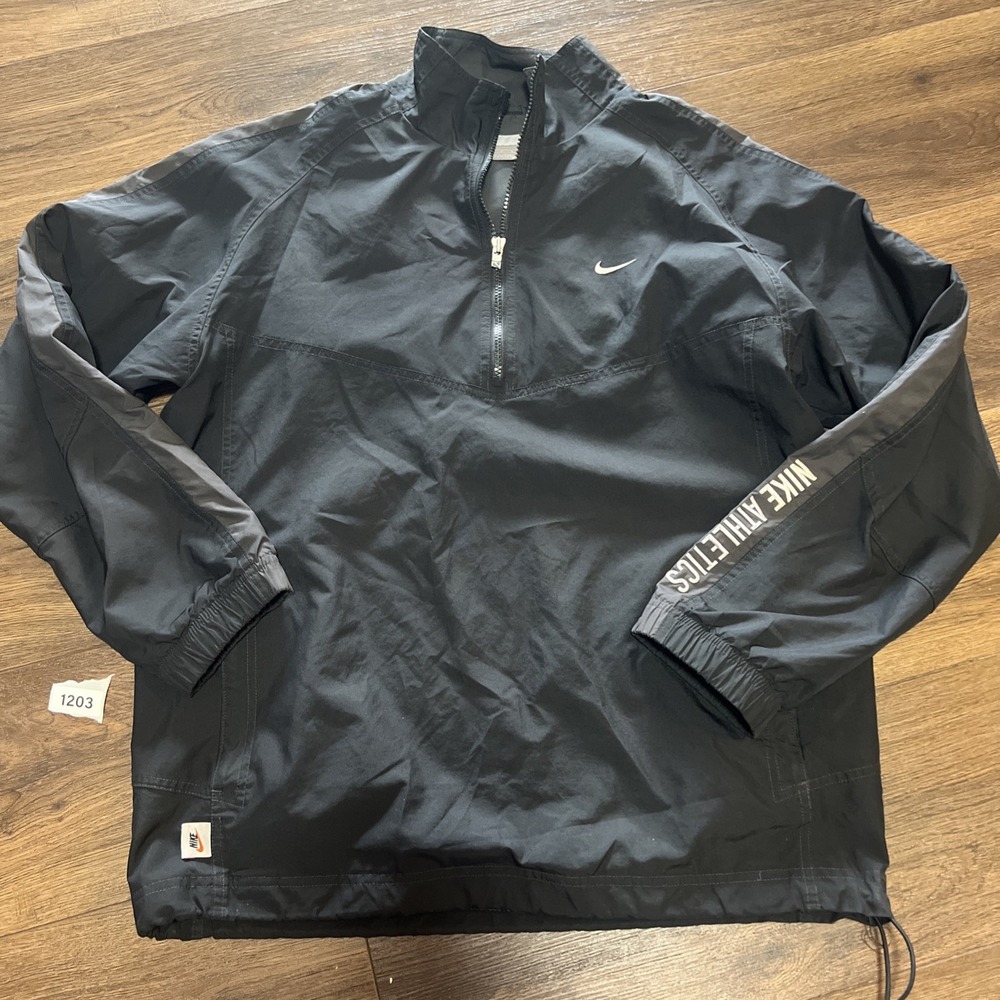 Nike Athletics Windbreaker Jacket Black 1/2 Zip Pockets Men Size M